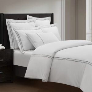 EG03307 Soft White